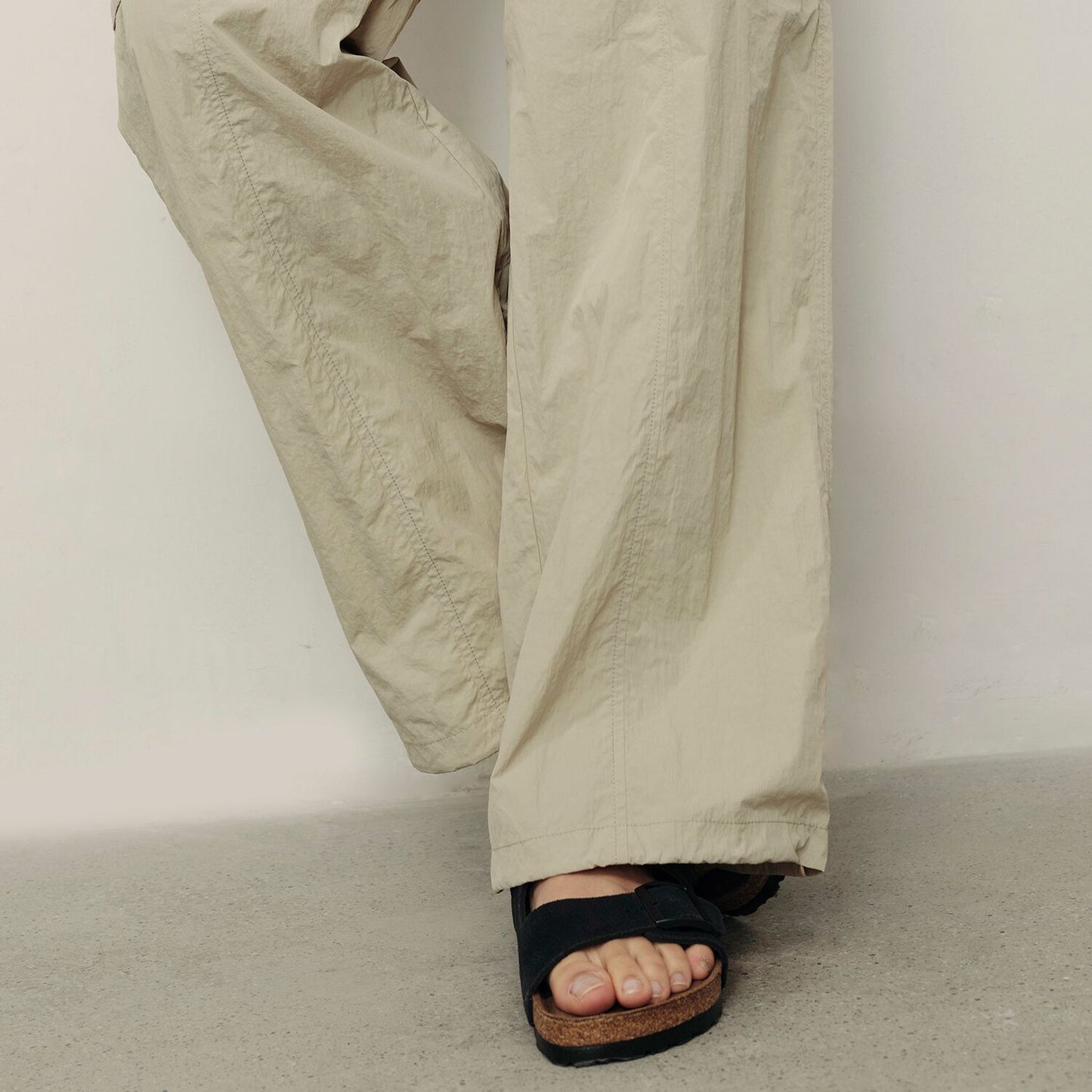 Women's Cropped Nylon Pants | Korea Collection