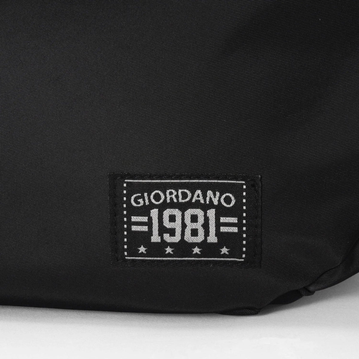 Stylish Polyester Shoulder Bag - Everyday Carry - Giordano