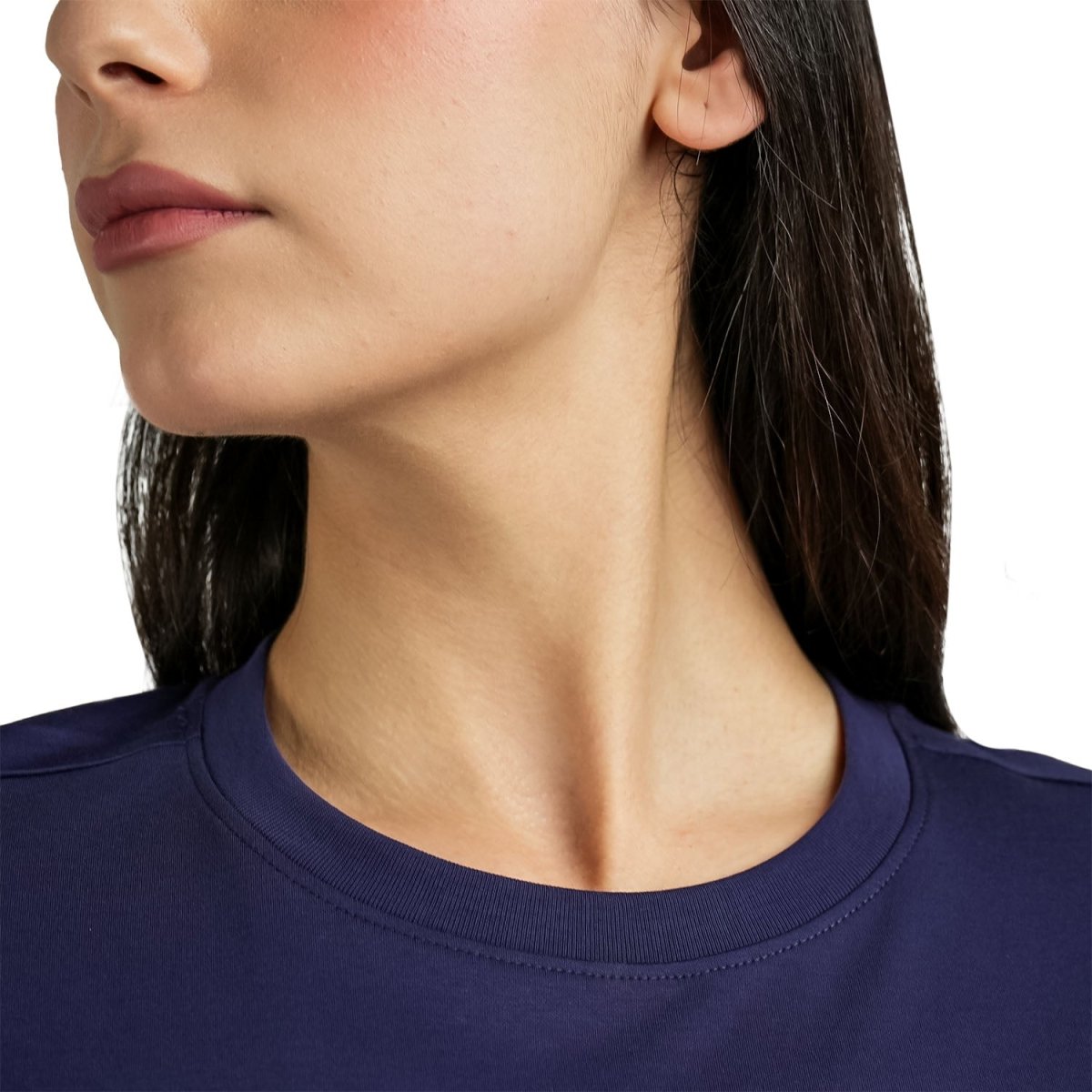 Women's Liquid Touch Embroidered Cotton Tee - Giordano