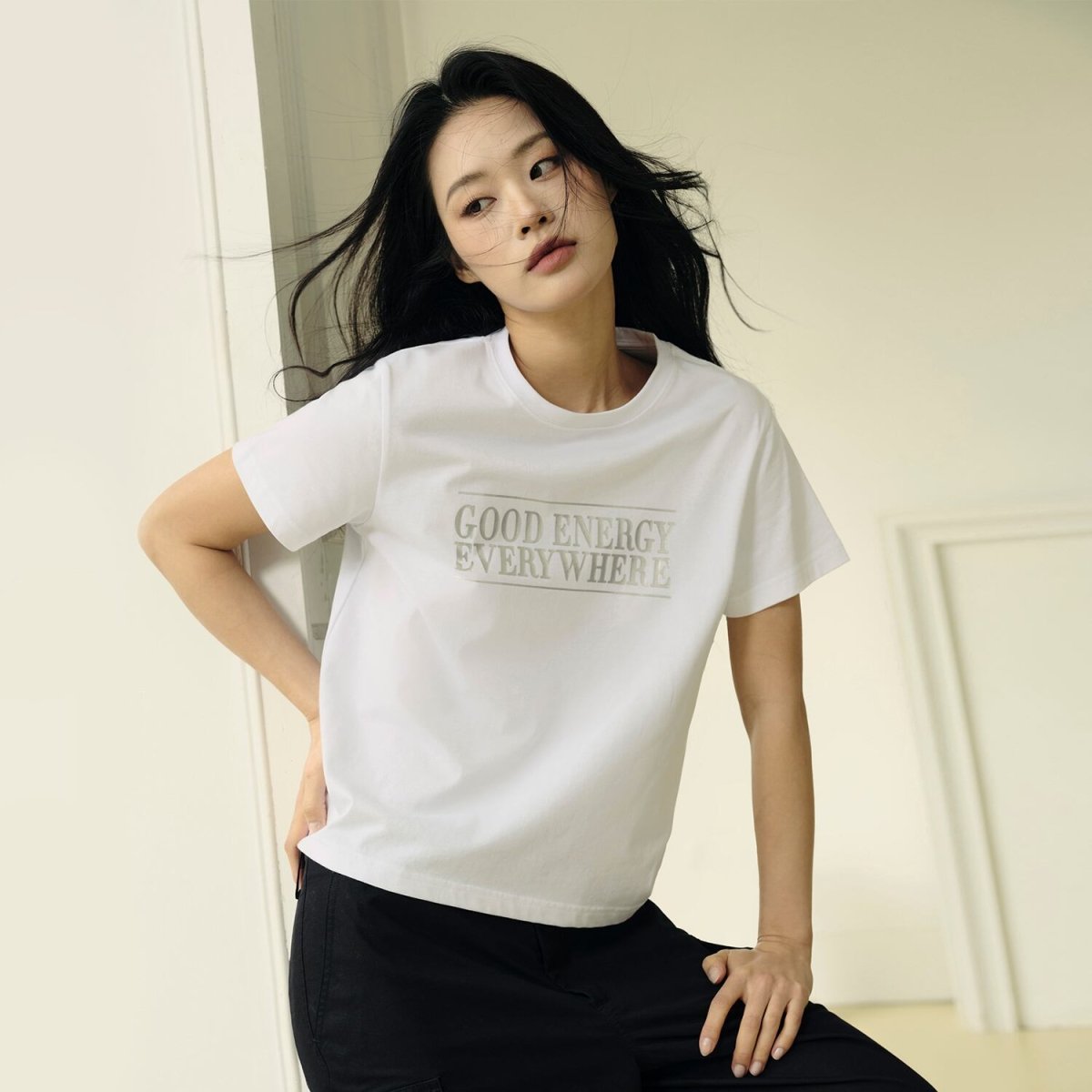 Women's Relaxed Fit Printed Crew Neck Cotton Tee Korea Collection
