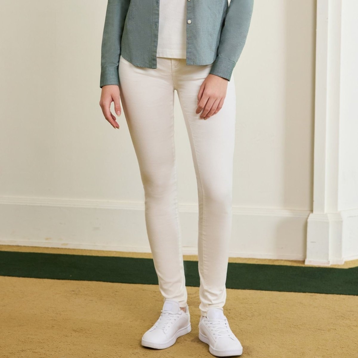 Women's Stretch Twill Khaki Pants - Giordano