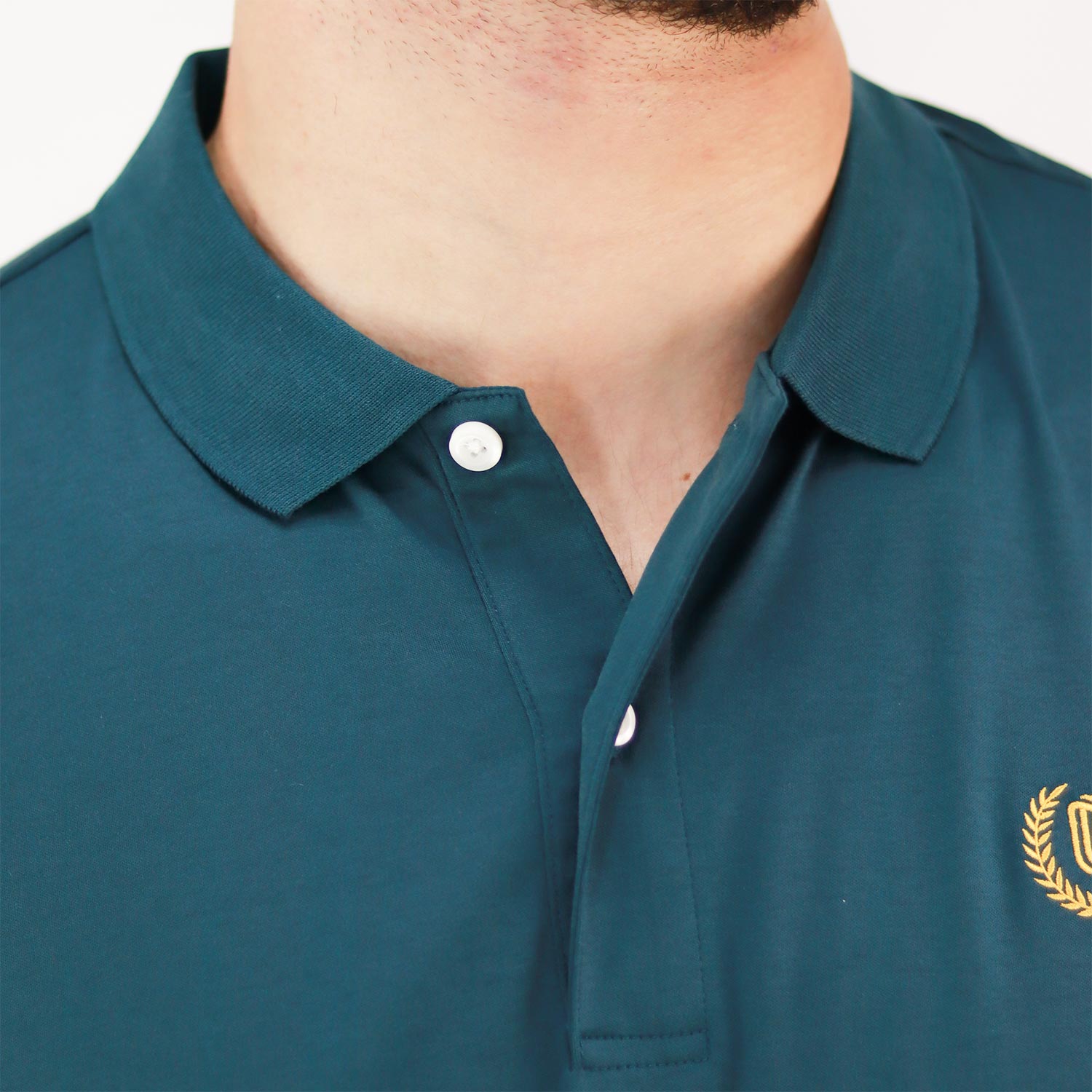 Men's Liquid Touch Polo: Slim Fit Comfort & Lasting Color