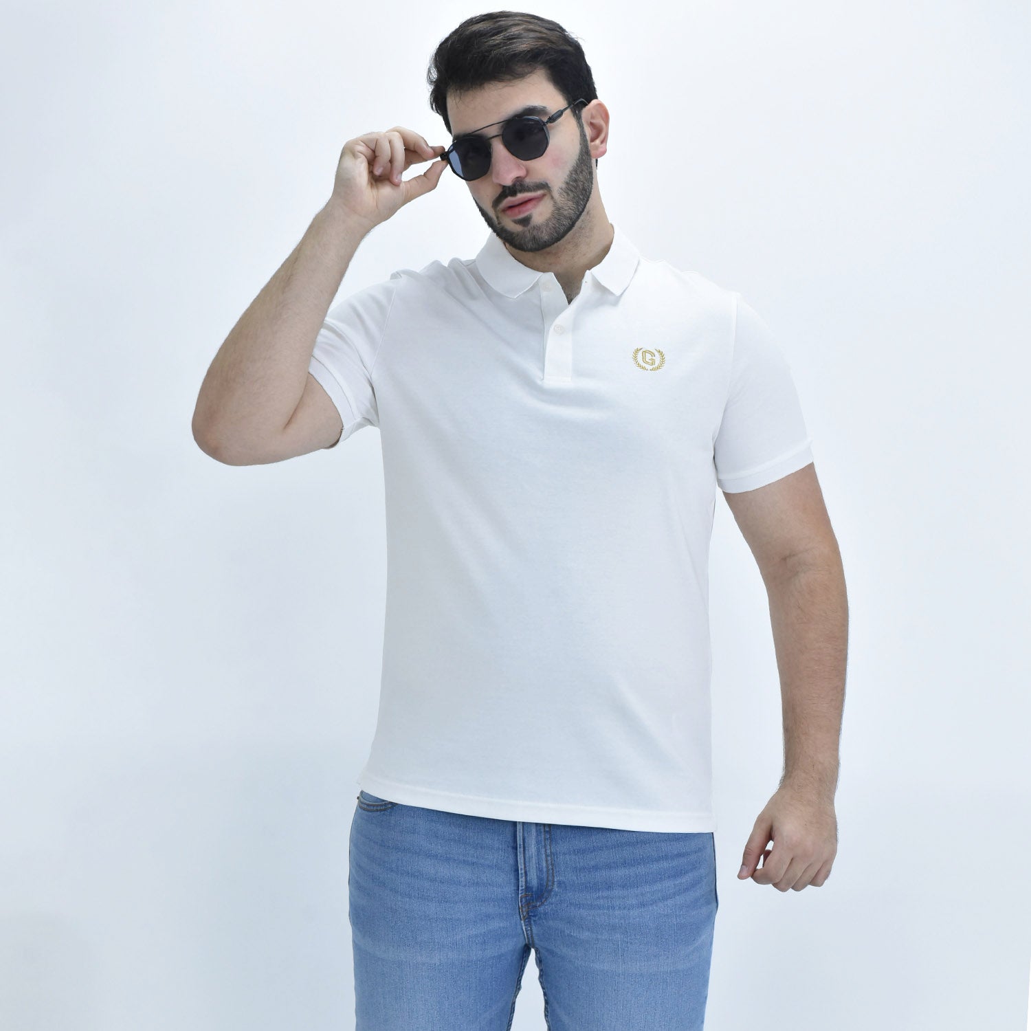Giordano Men's Liquid Touch Polo: Slim Fit Comfort & Lasting Color-White
