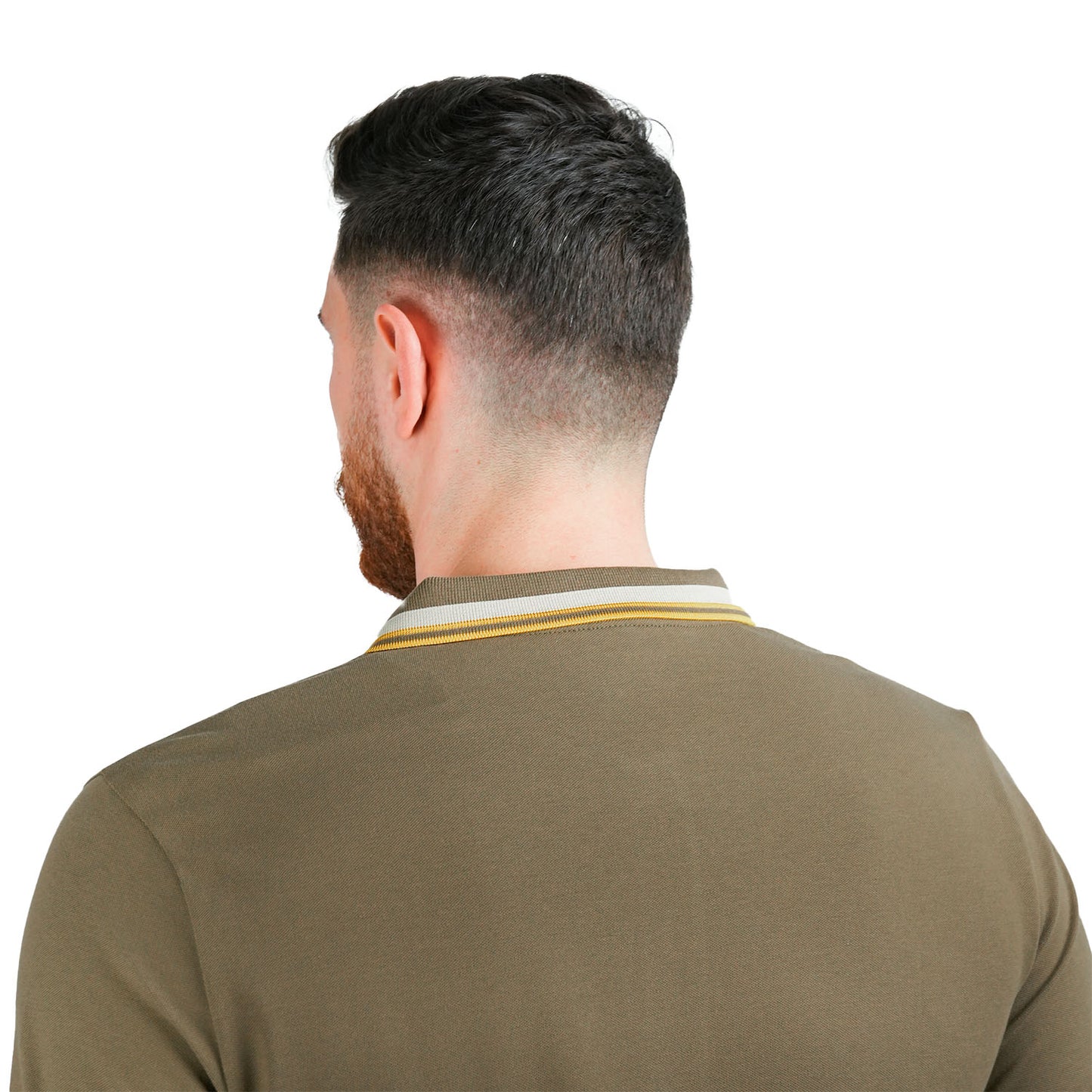 قميص بولو رجالي كلاسيكي بقصّة Slim Fit مع تطريز مميز