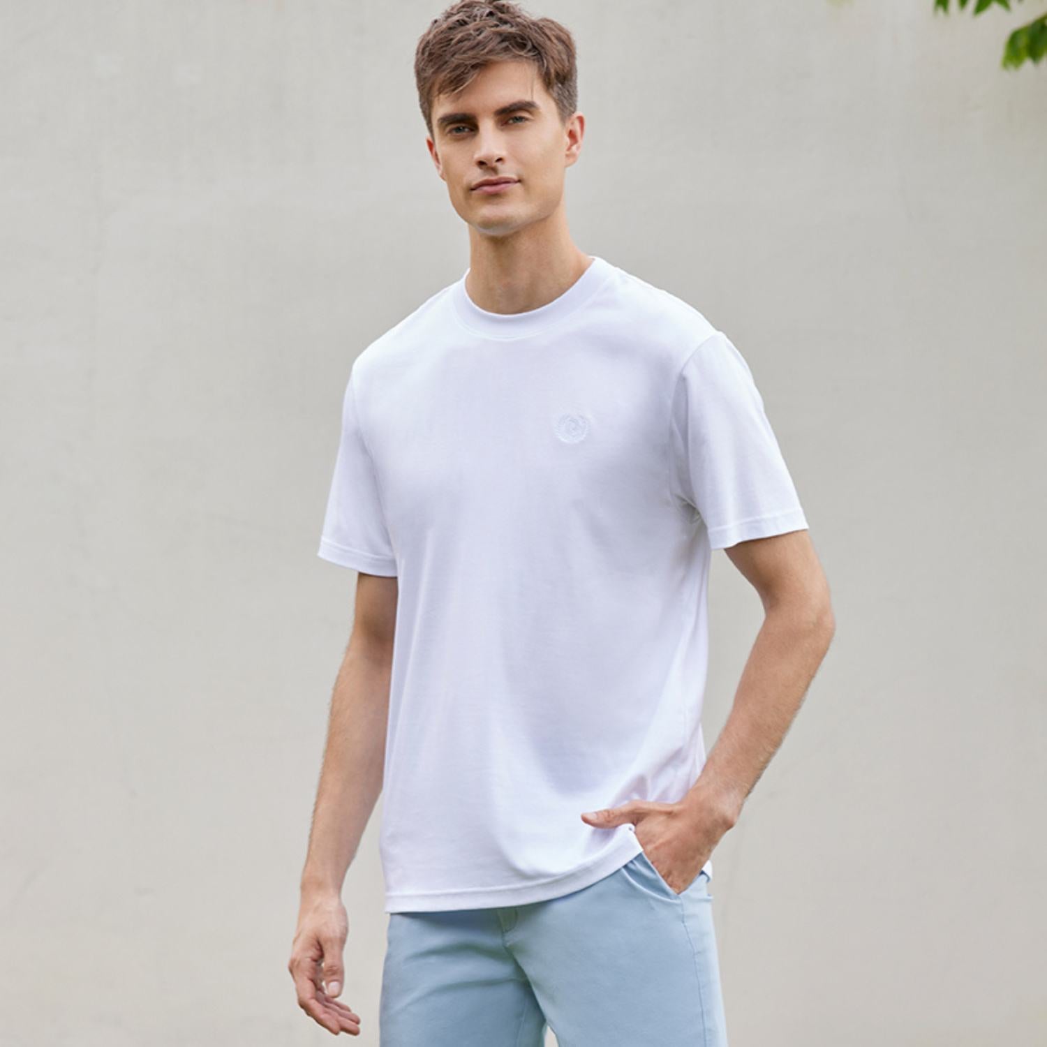 Giordano Men's Liquid Touch Slim Fit Crewneck Tee-White