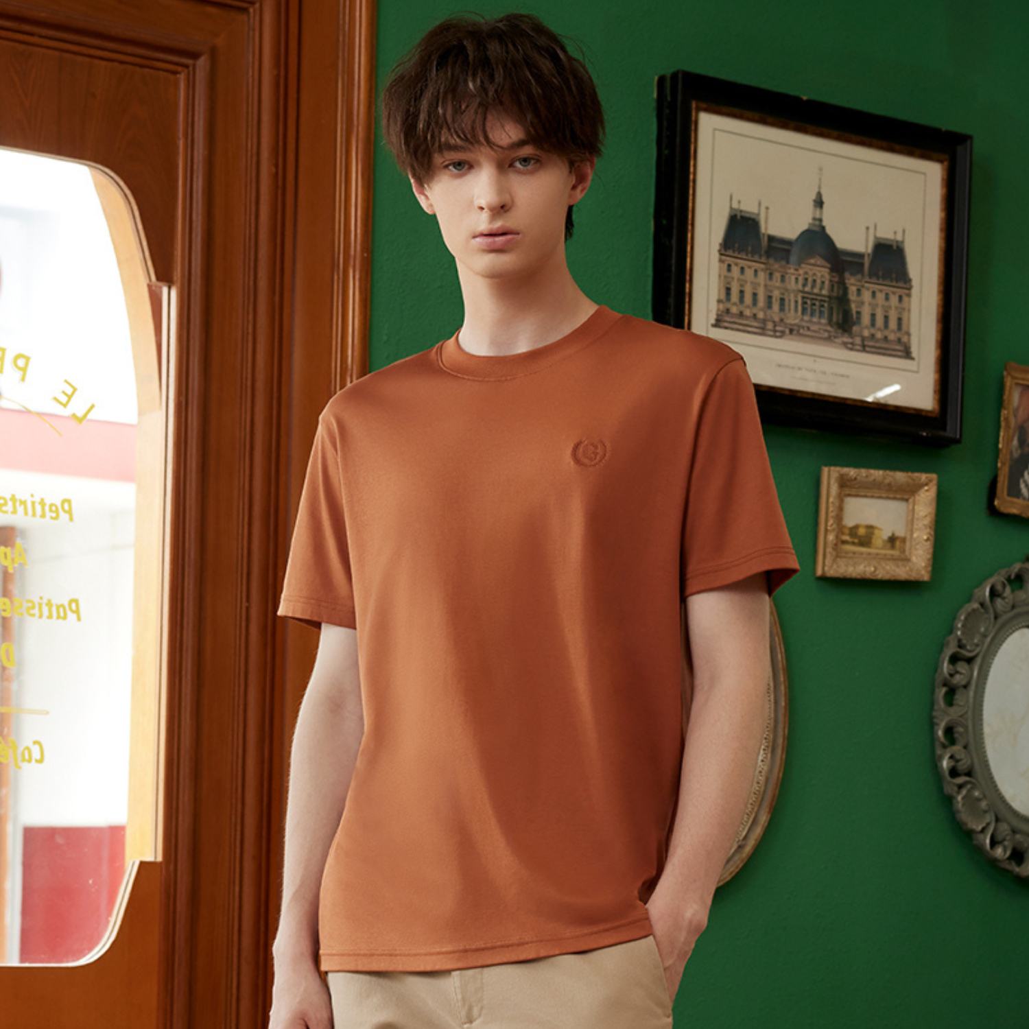 Giordano Men's Liquid Touch Slim Fit Crewneck Tee-Brown