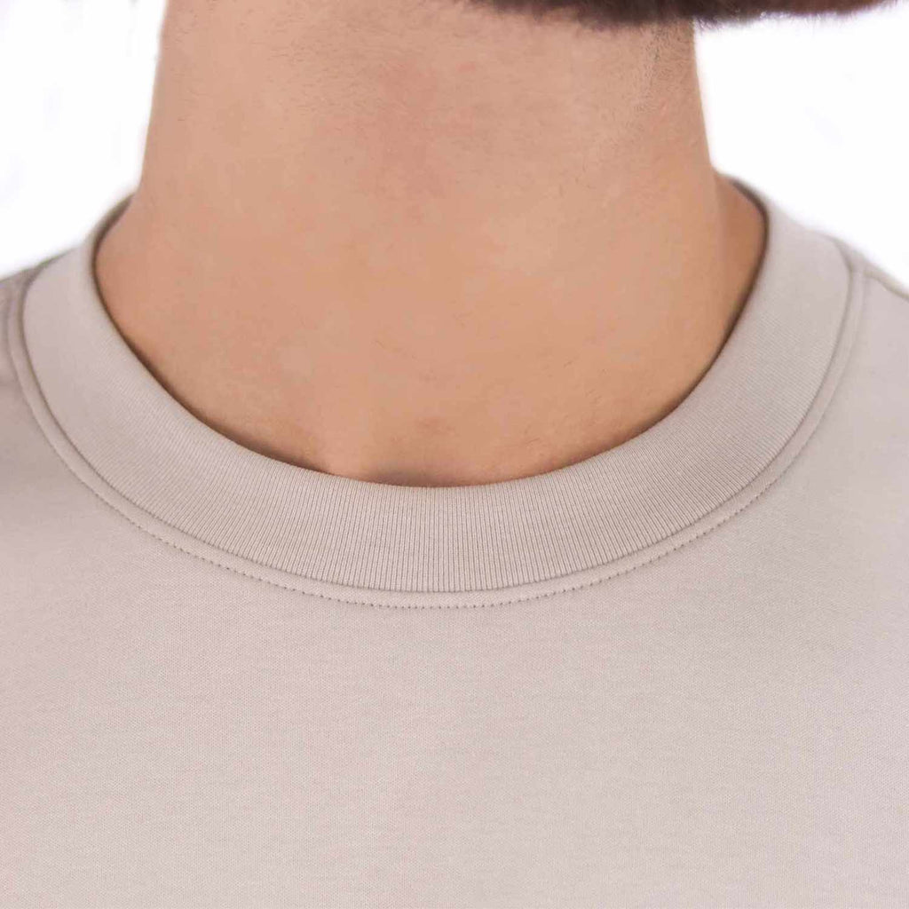 تي شيرت Liquid Touch Slim Fit للرجال بياقة دائرية