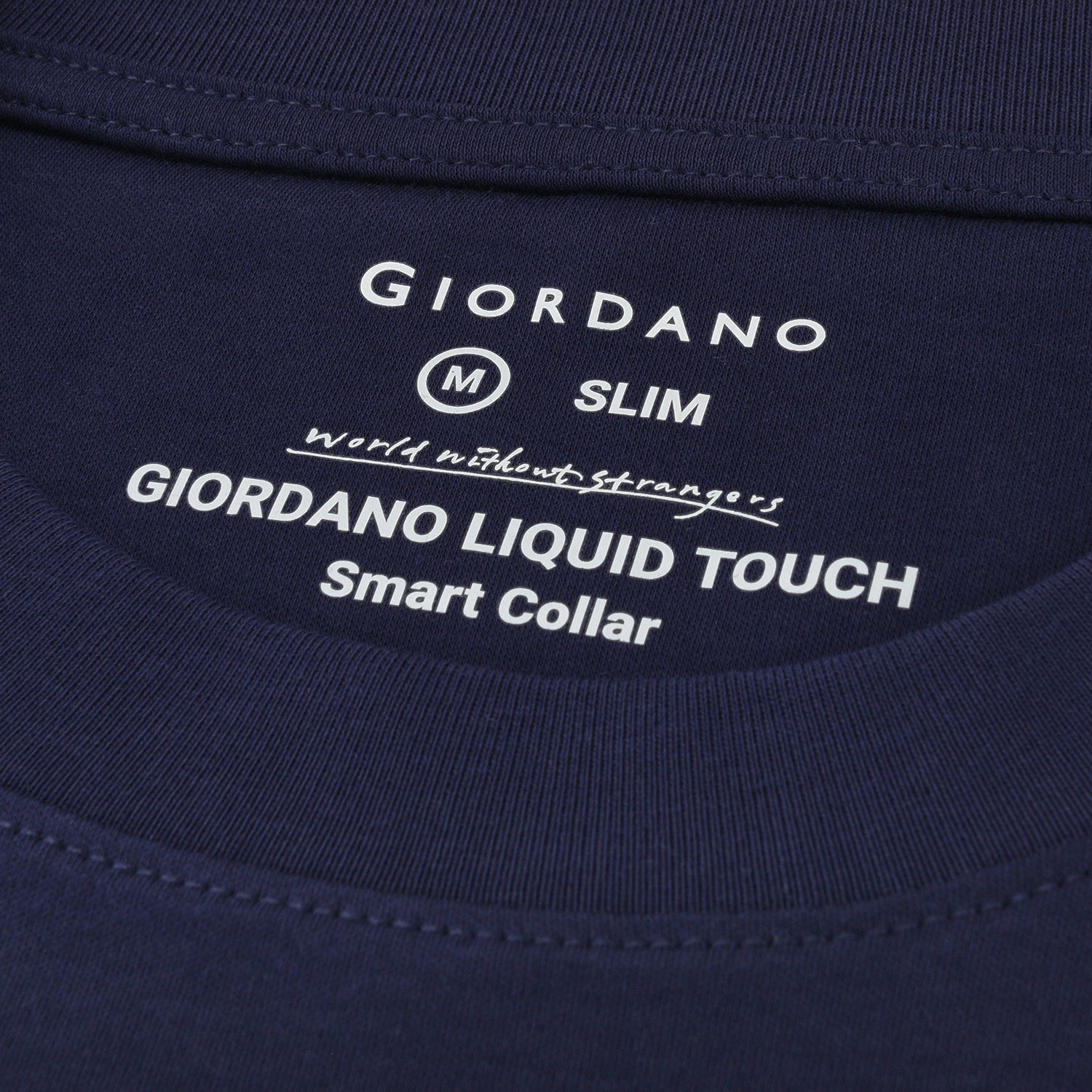 تي شيرت Liquid Touch Slim Fit للرجال بياقة دائرية