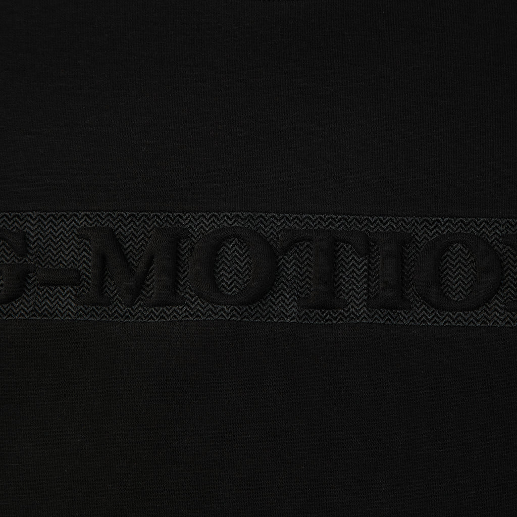 سويت شيرت رجالي بأكمام طويلة بتصميم G-Motion مناسب للحياة النشطة