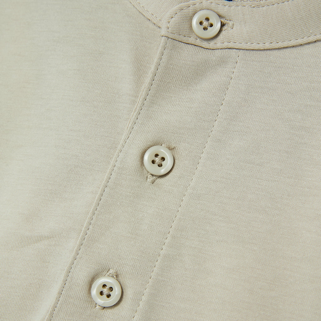 تي شيرت رجالي قطني بقصة ضيقة من Henley