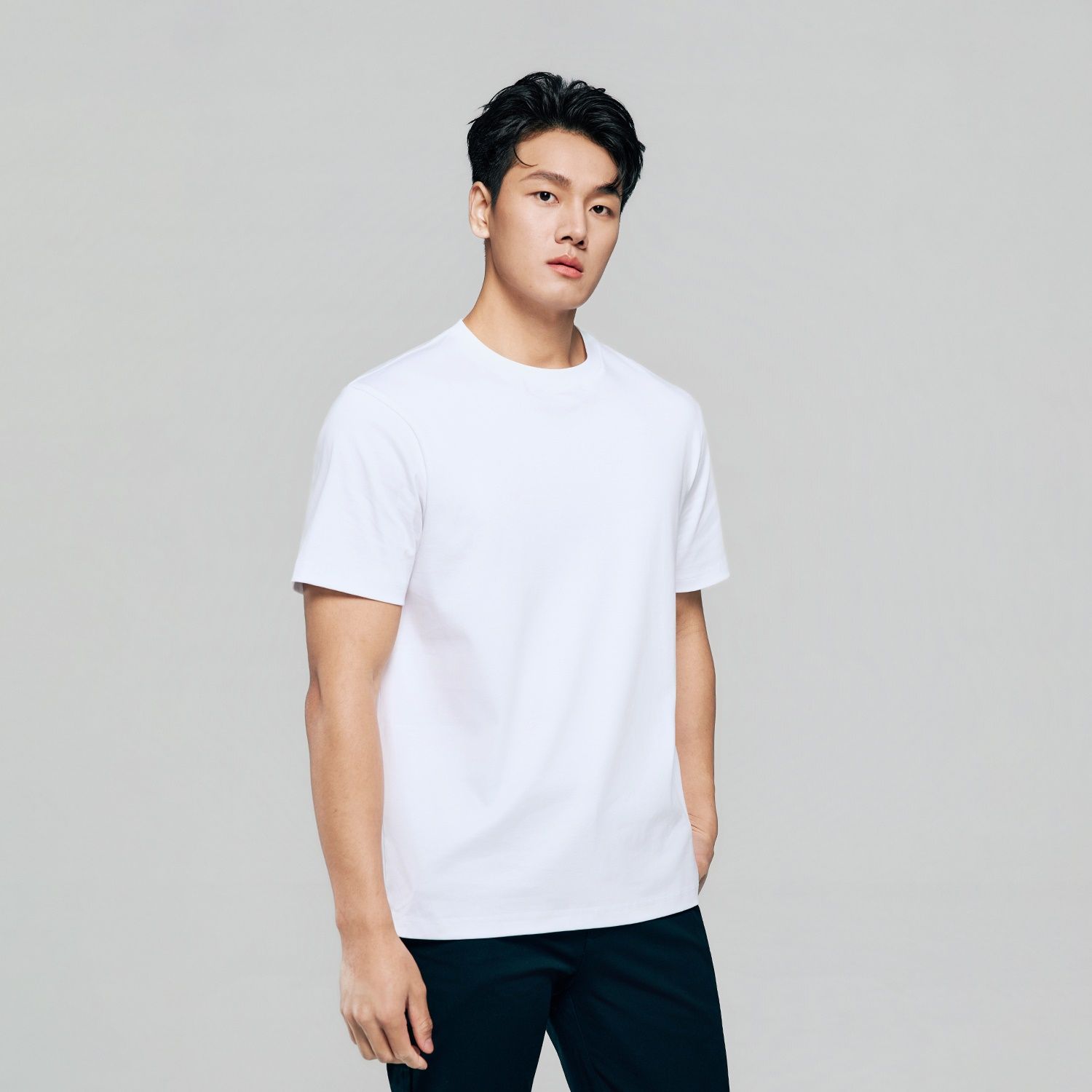 Men Regular Luxe Touch Cotton Crew Tee