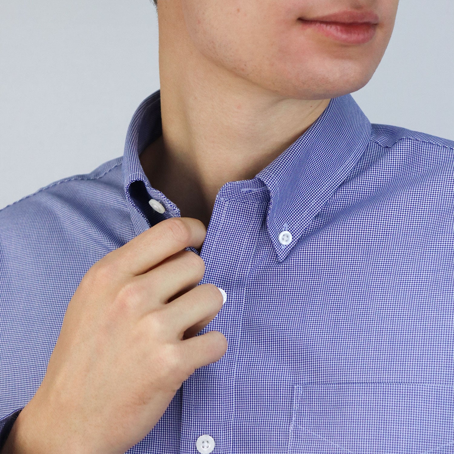 Men's Wrinkle Free Cotton Shirt: Comfort & Style
