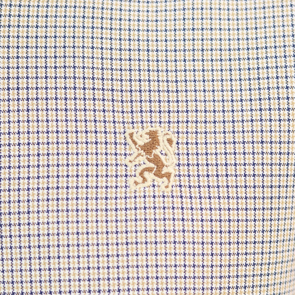 Men's Shirt With Small Lion Embroidery