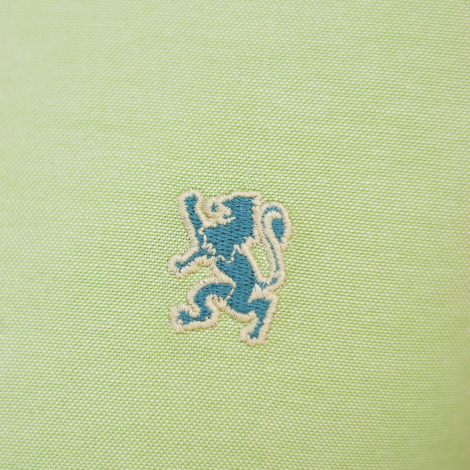 Men's Shirt With Small Lion Embroidery