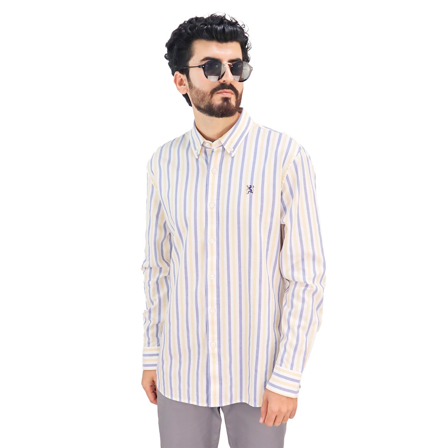 Men's Shirt With Small Lion Embroidery