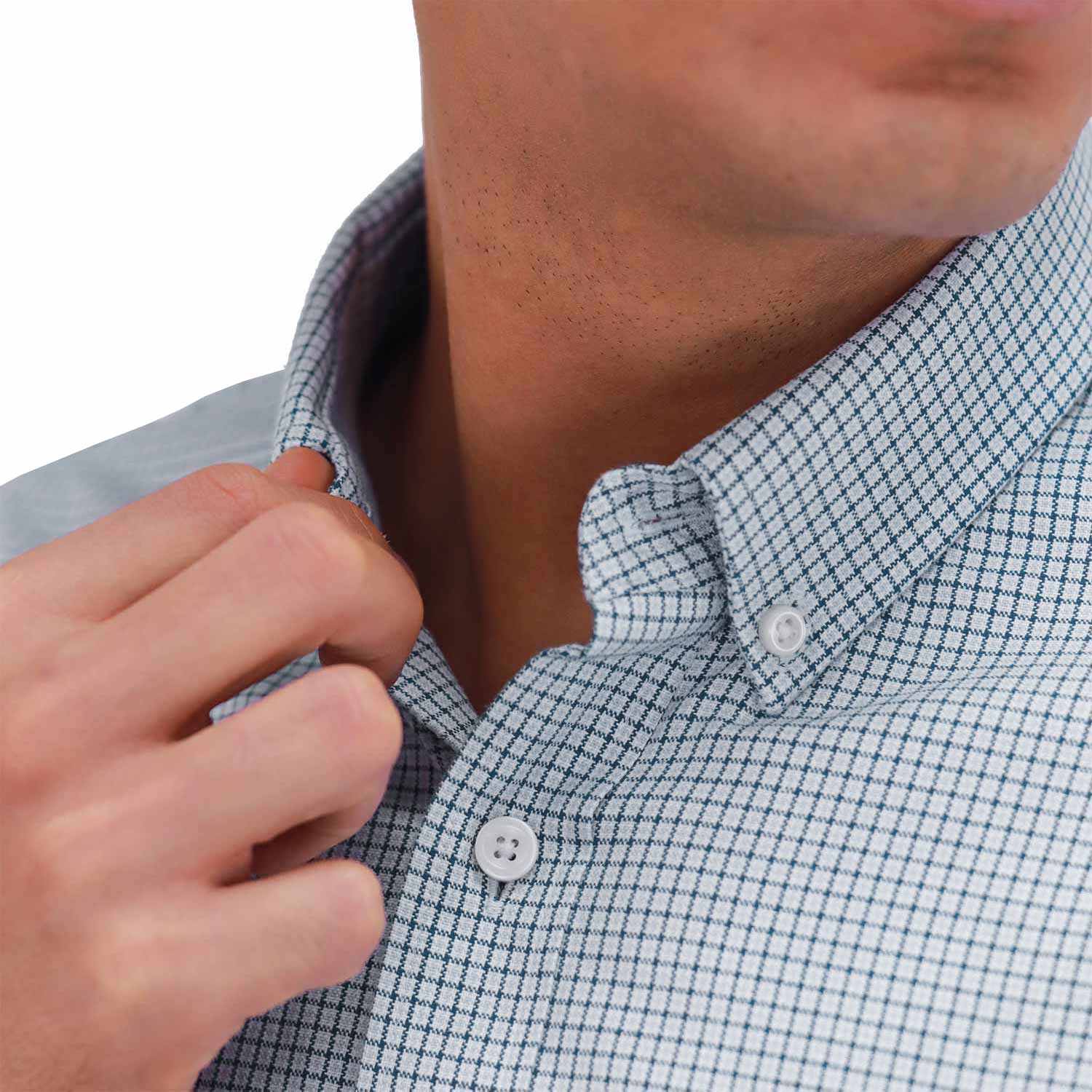 Men's Shirt With Small Lion Embroidery