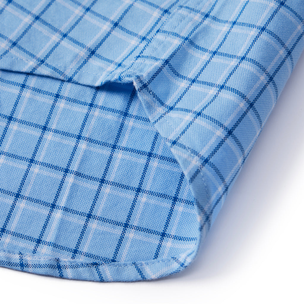 Men's Shirt With Small Lion Embroidery