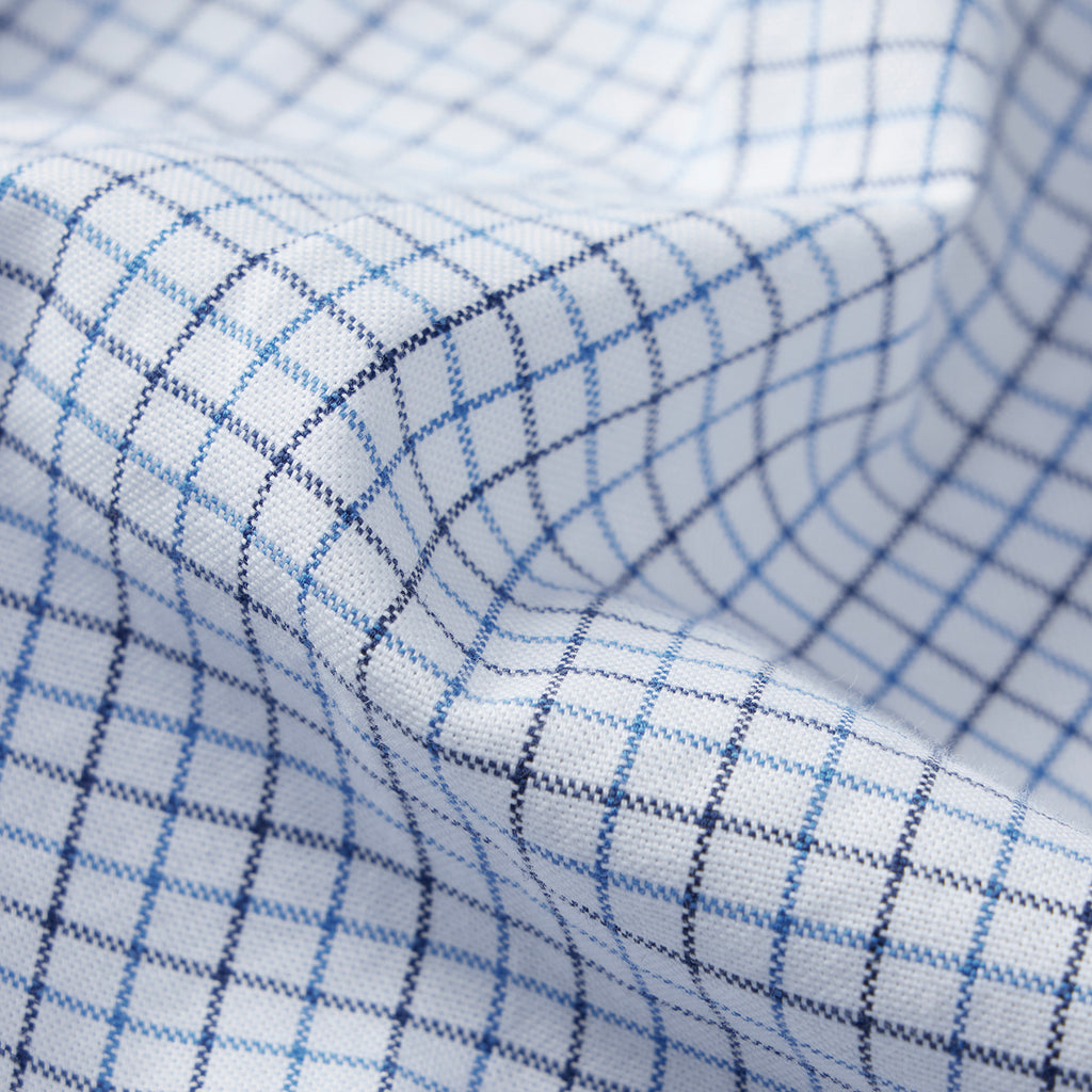 Men's Shirt With Small Lion Embroidery