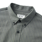 Men's Shirt With Small Lion Embroidery