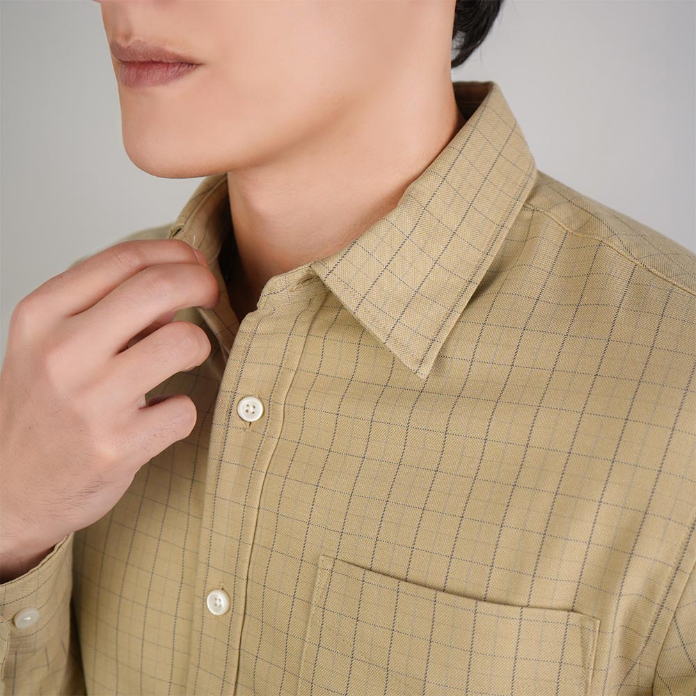 Men's Slim Checked Button-Down Shirt