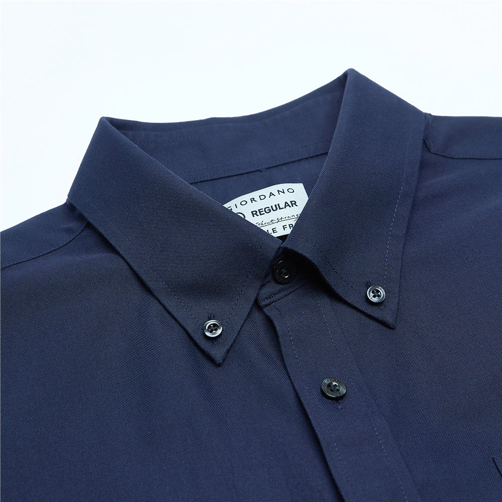 Men's Regular Fit Wrinkle-Free Short Sleeve Oxford Shirt