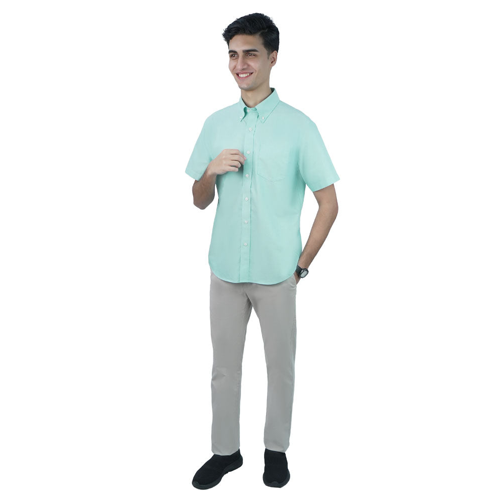 Men’s Regular Fit Wrinkle-Free Short Sleeve Oxford Shirt