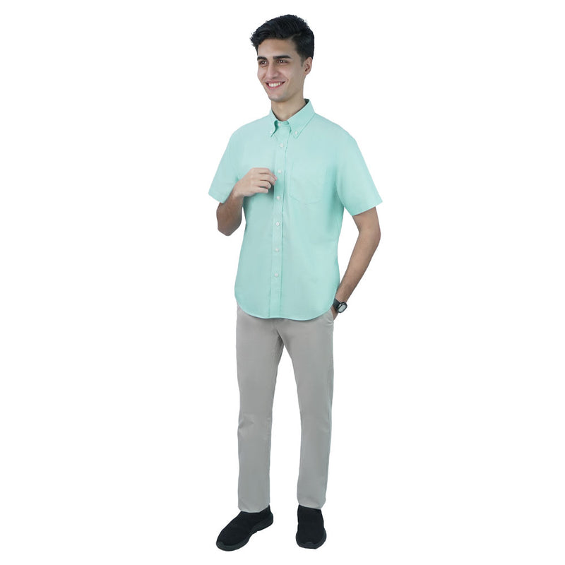 Men’s Regular Fit Wrinkle-Free Short Sleeve Oxford Shirt