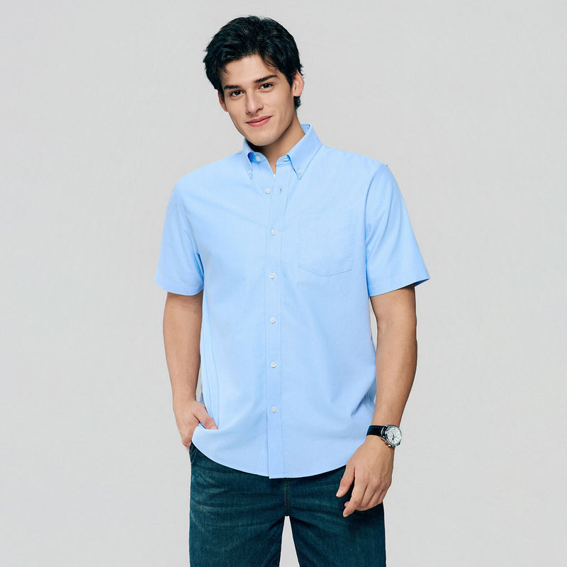 Men Wrinkle Free Short Sleeve Oxford Shirt
