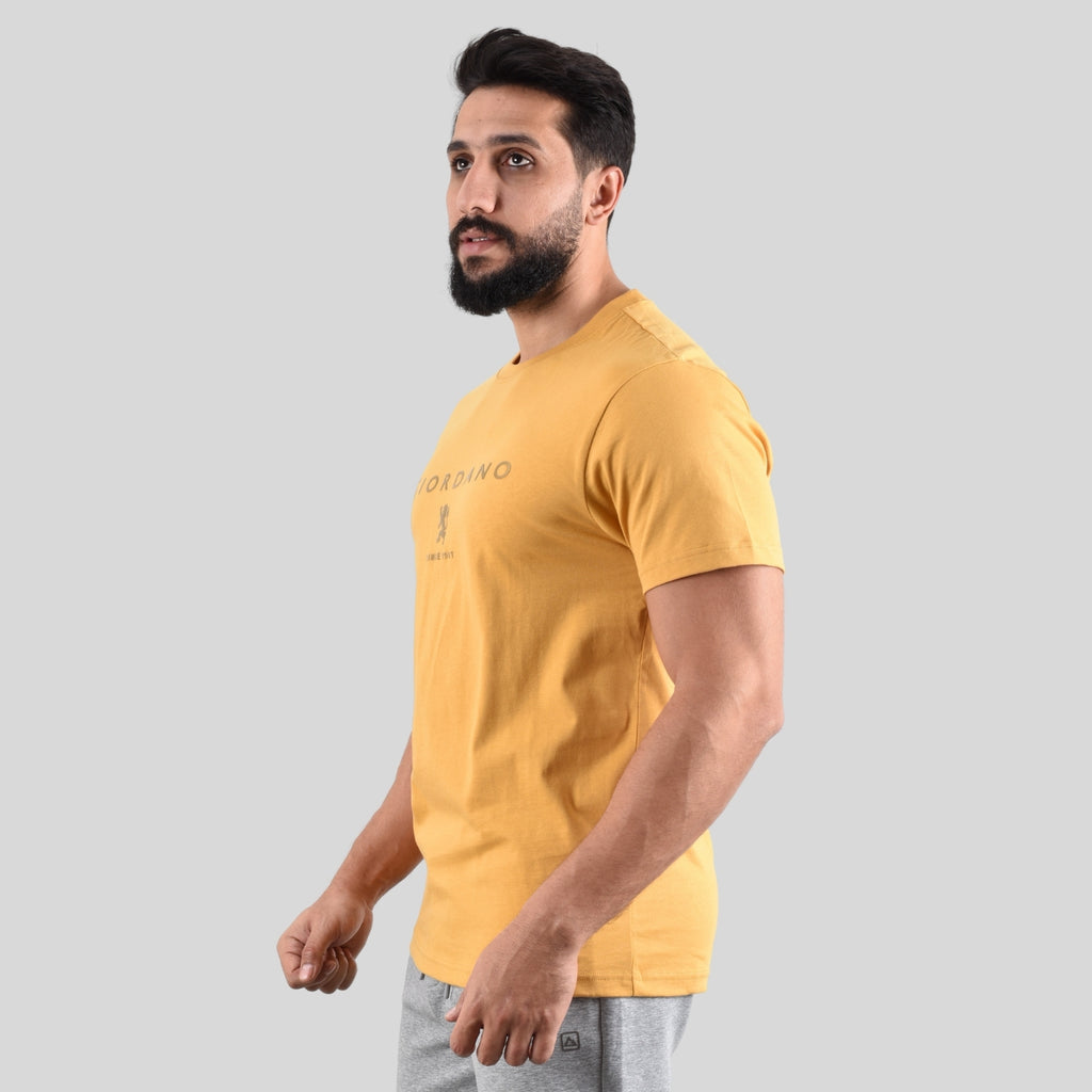 تي شيرت رجالي مطبوع بأكمام قصيرة