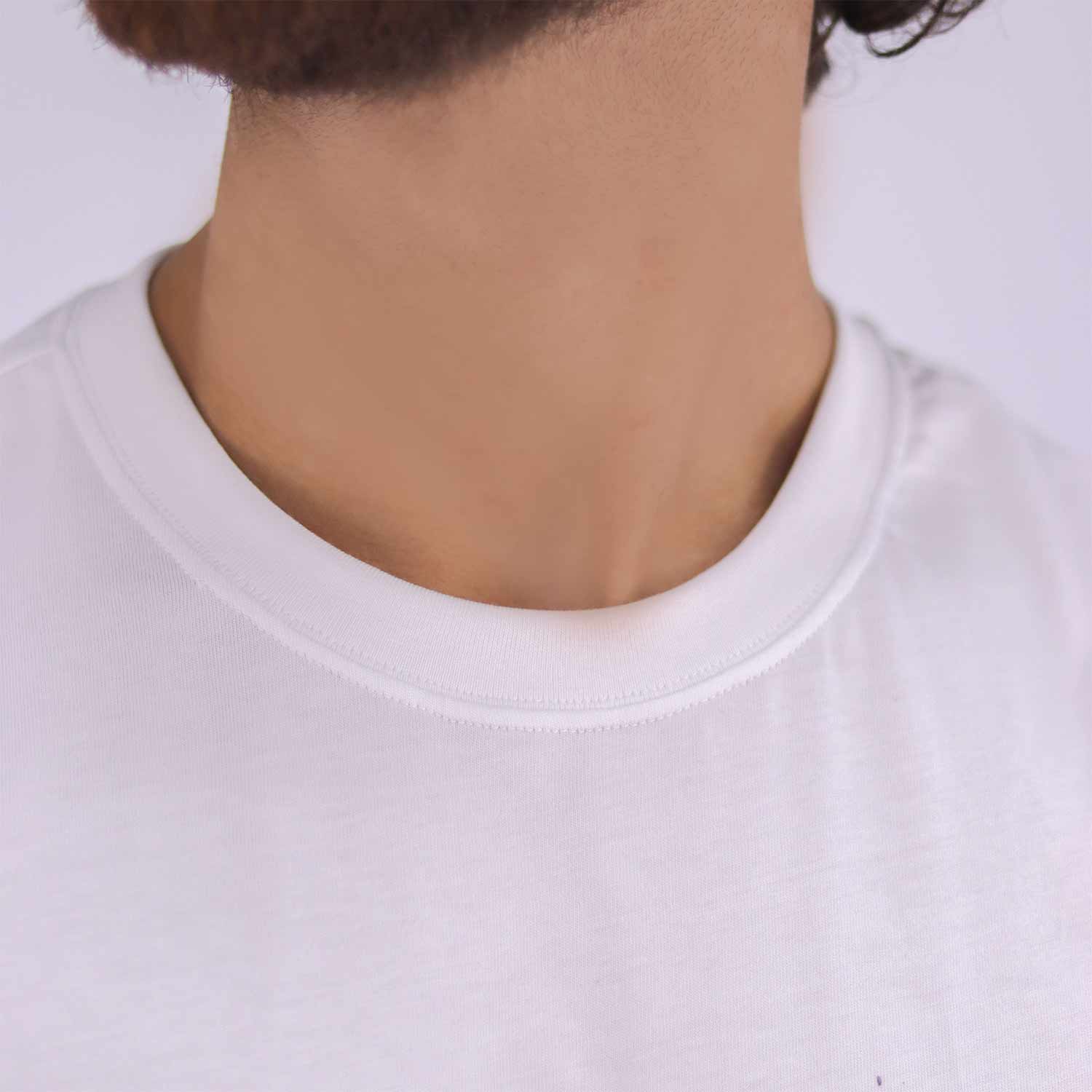 تي شيرت رجالي مطبوع عليه توقيع Me