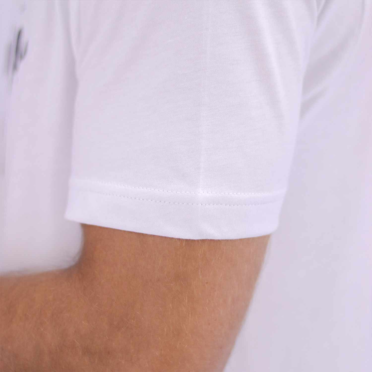 تي شيرت رجالي مطبوع عليه توقيع Me