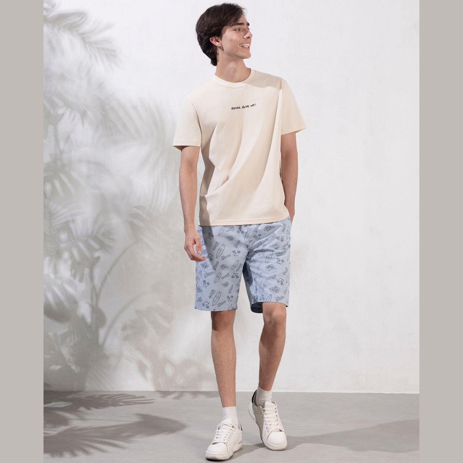 تي شيرت رجالي بقصّة Slim Fit مطبوعة - قطن جيرسي، رقبة دائرية، أكمام قصيرة