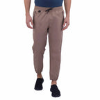 Giordano Men's G-Motion Polyester Plain Weave Mid Rise Regular Tapered Fit Elastic Waist Jogger-Brown