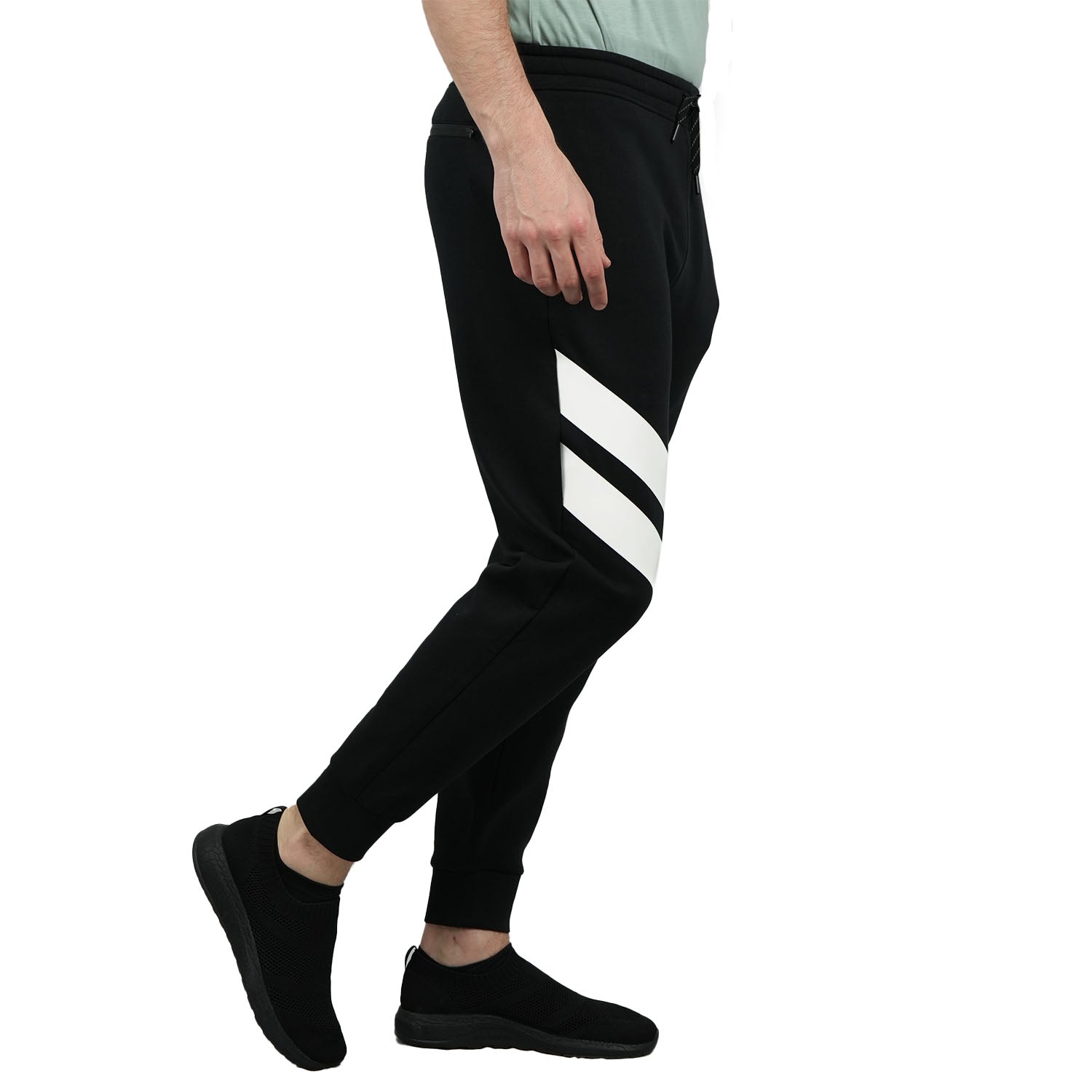 Giordano Men's Cotton Blend Slim Tapered Joggers-Black