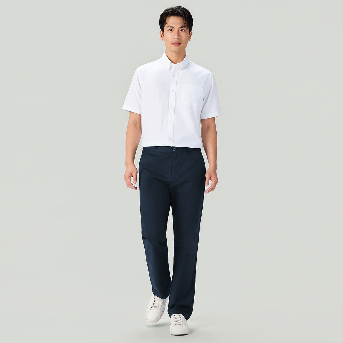 Men Regular Taper Stretch Twill Khakis