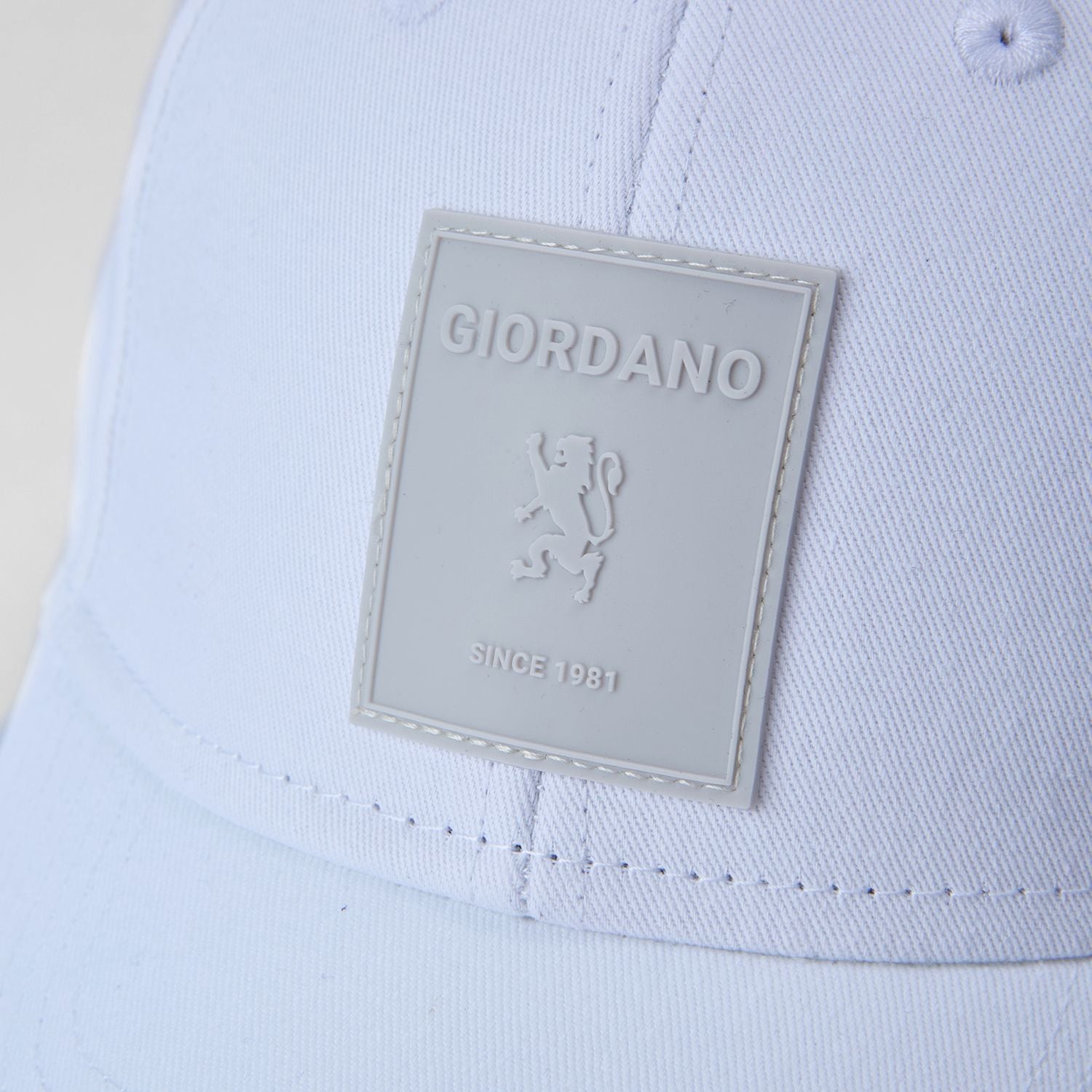 Unisex Cotton Rubber Badge Baseball Cap