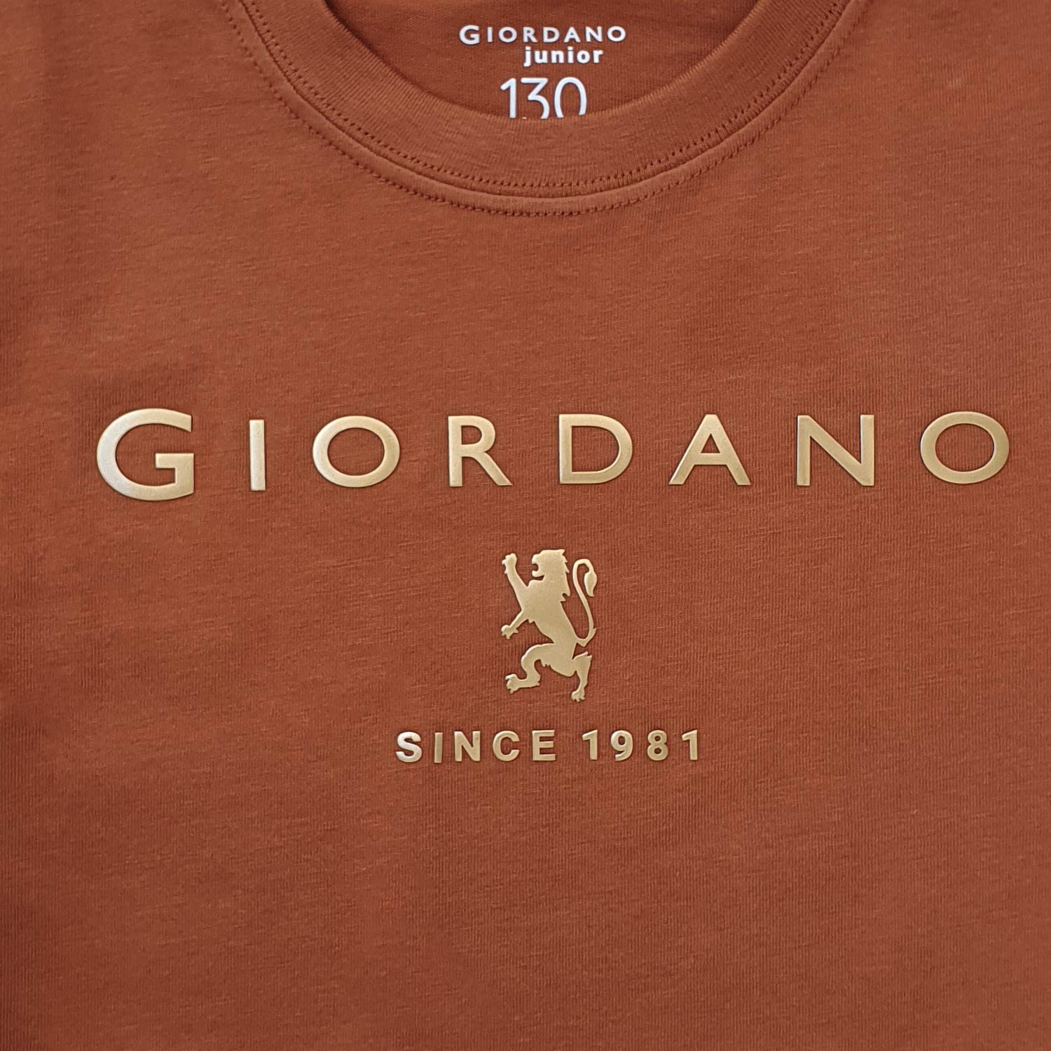 Junior's Giordano Logo Print Tee