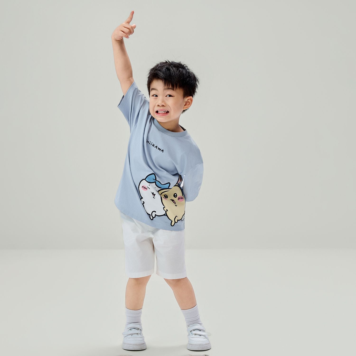 Kid's Chiikawa Subdued Blue Crew Neck Graphic Tee