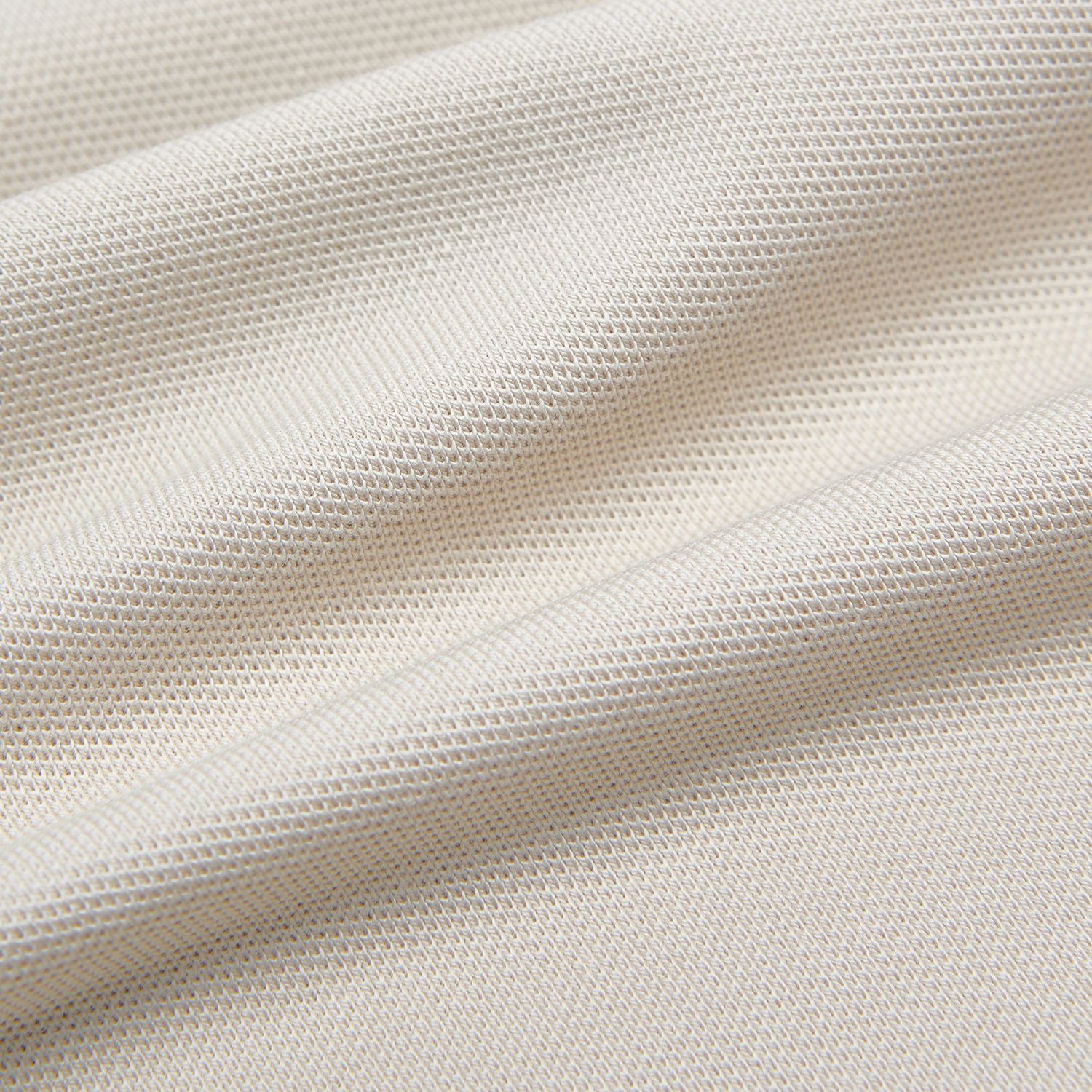 Men’s Slim Pique Polo with Contrast Collar & Signature Embroidery