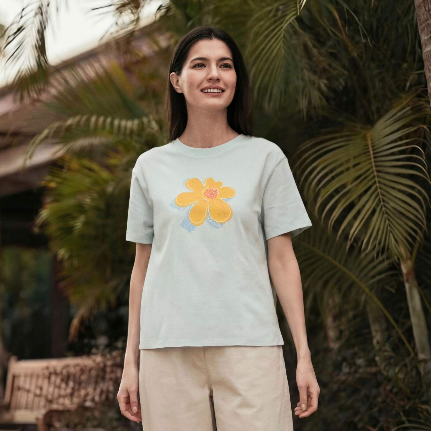 Women's Endless Lazy Days Flower Graphic Tee