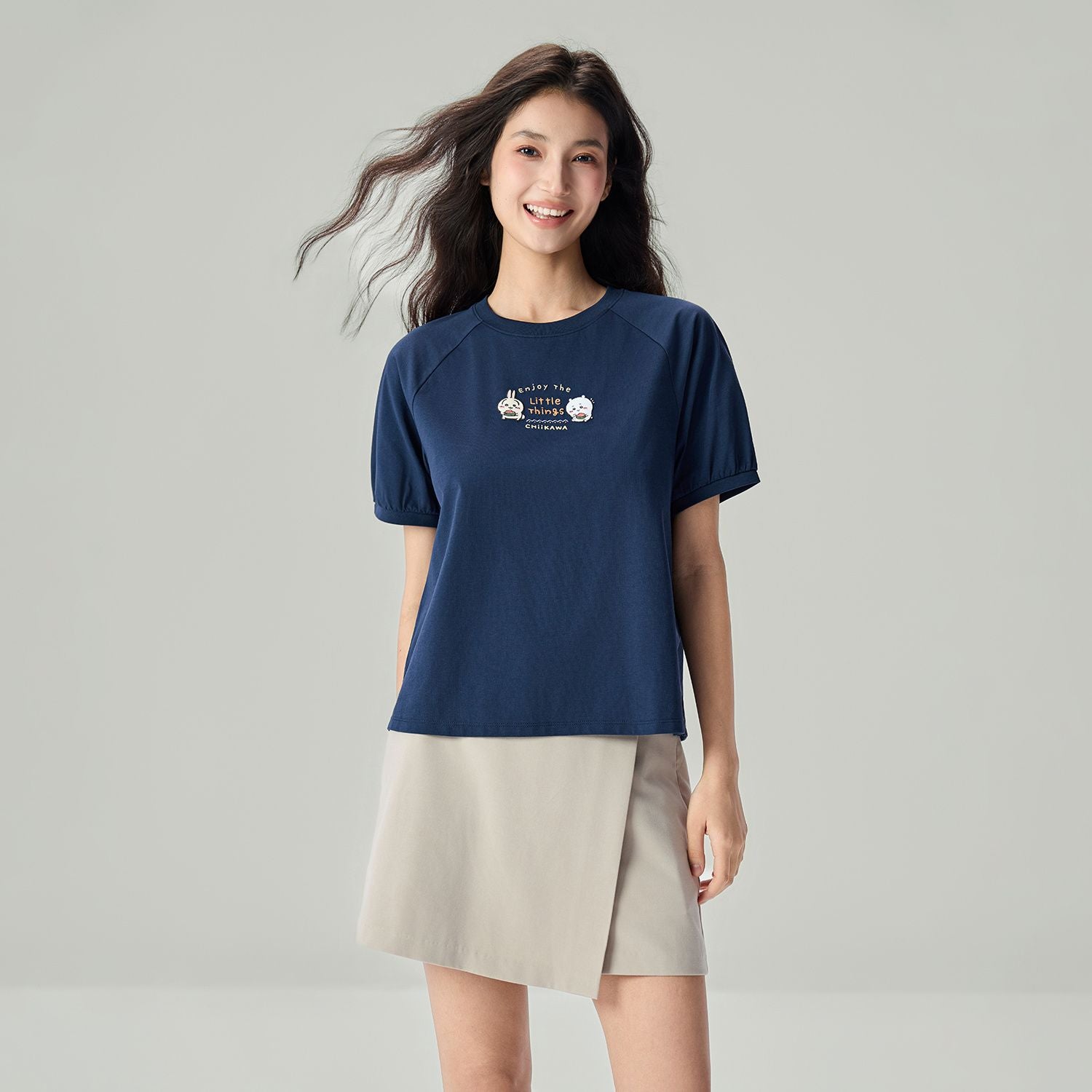 Women's Chiikawa Raglan Sleeve Navy Boyfriend Graphic Tee