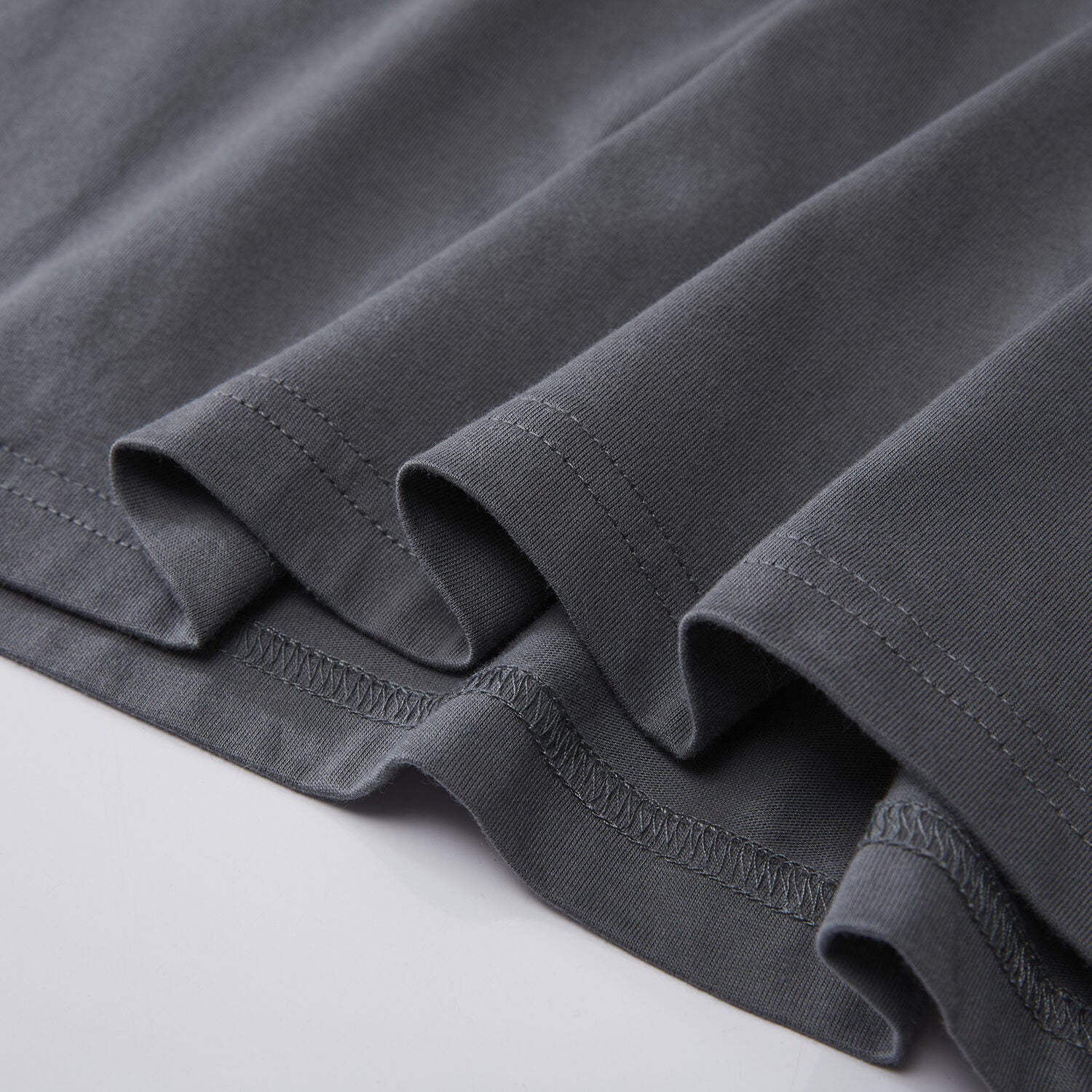 Men's Cotton Jersey Crew-Neck Print Tee | Online Exclusive