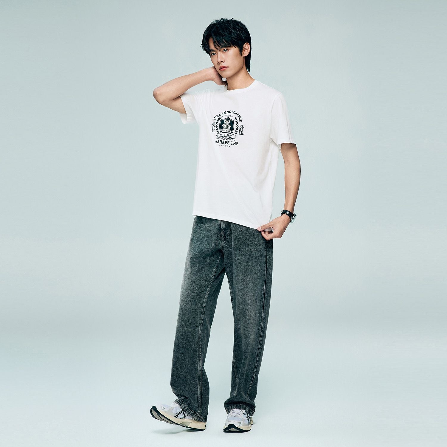 Men Regular Cotton Graphic Crew Tee | Online Exclusive