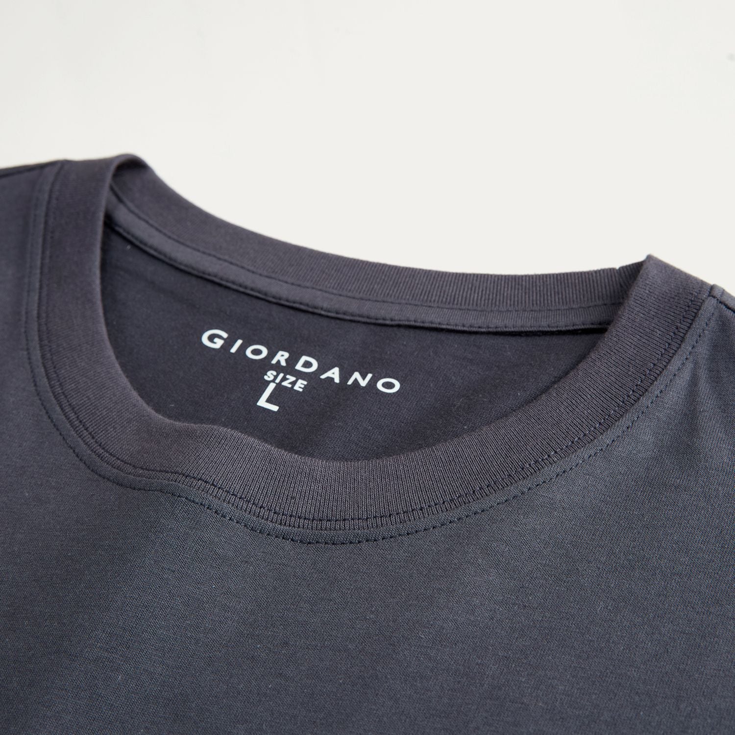 Men Regular Cotton Graphic Crew Tee | Online Exclusive