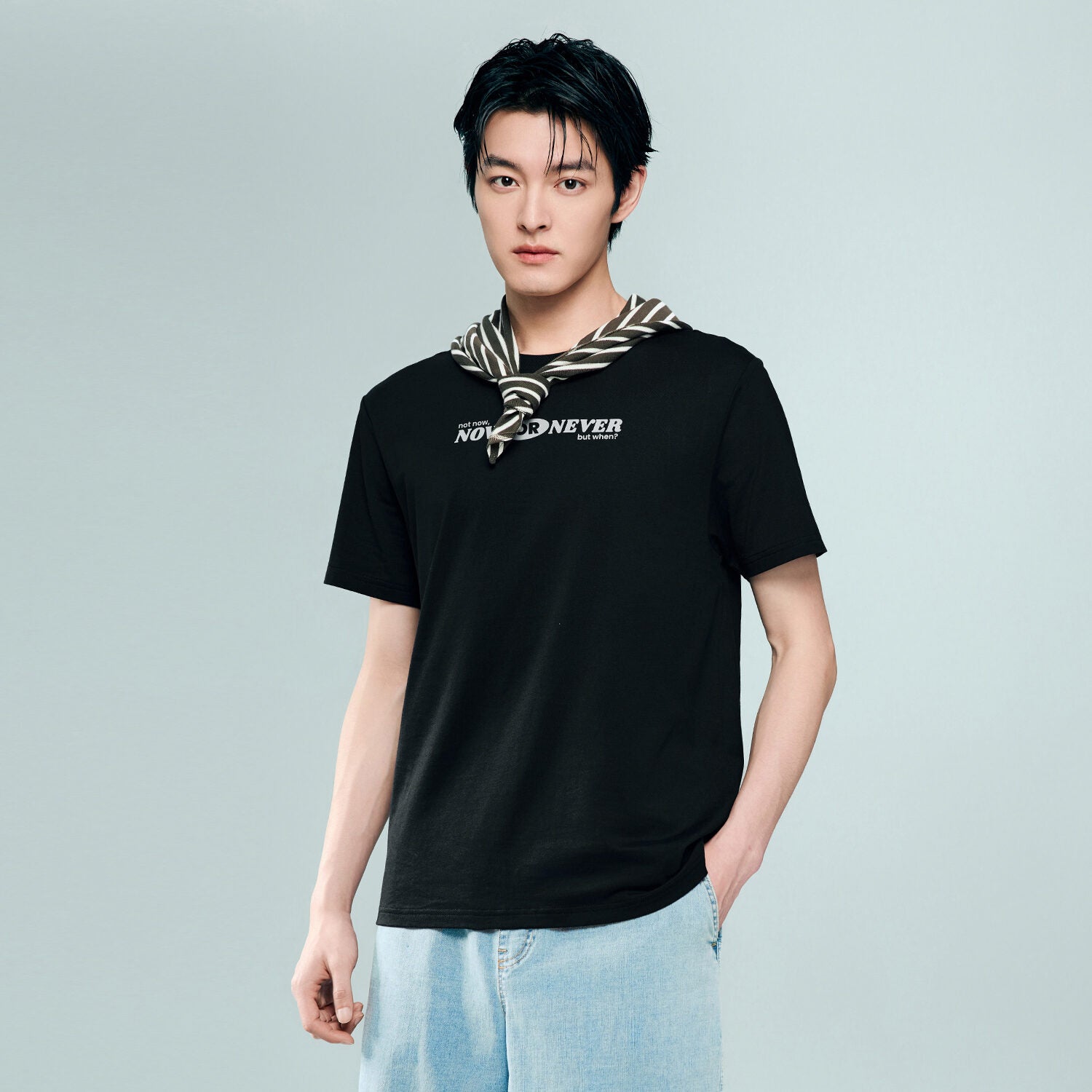 Men's Crew-Neck Graphic Tee | Online Exclusive