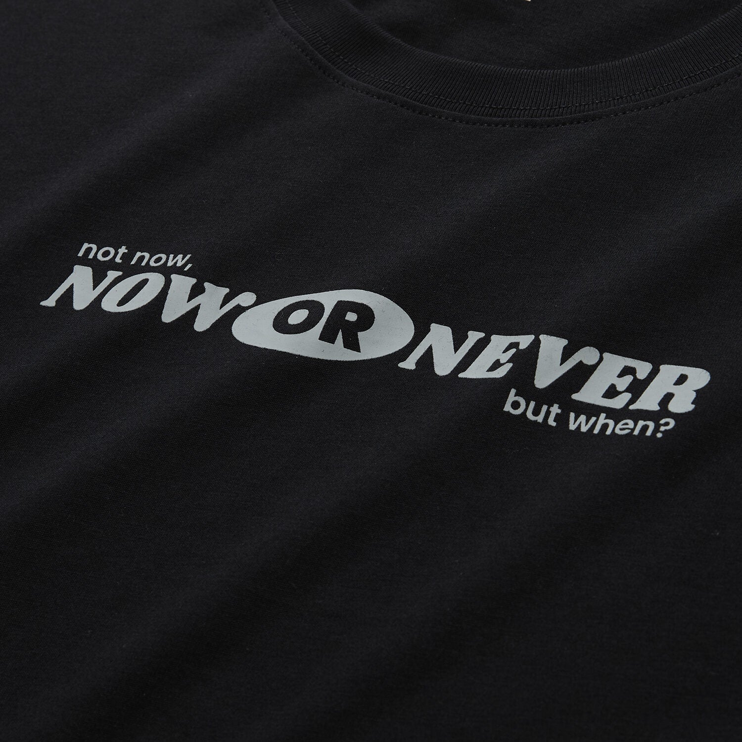 Men's Crew-Neck Graphic Tee | Online Exclusive