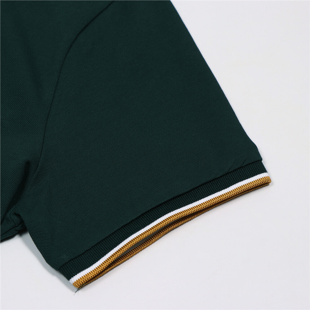 قميص بولو رجالي من القطن بقصّة Slim Fit مع تطريز على شكل قارب شراعي