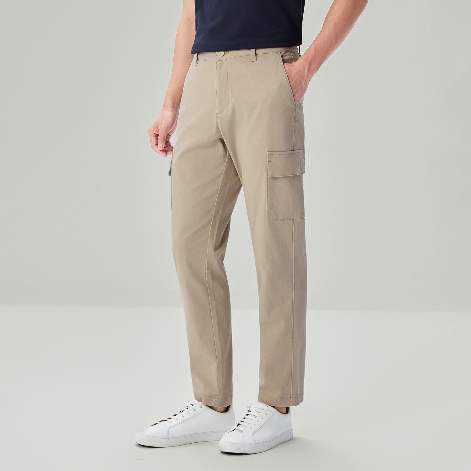 Men's Relaxed Tapered Stretch Cargo Pants