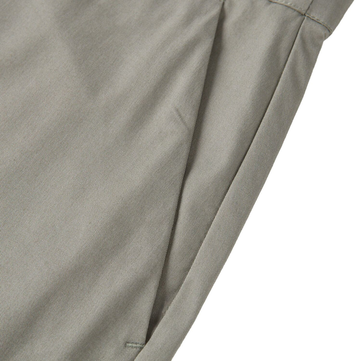 Men's Cool Touch Hidden Comfort Bermuda Shorts