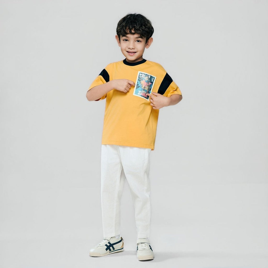 Giordano Kids' Minions Relaxed Caution Tee - Premium Print Tee